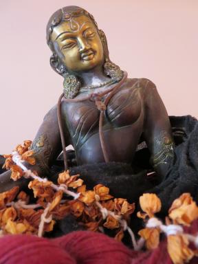 Un environnement bienveillant et chaleureux. cours de yoga Chaville-Vélizy